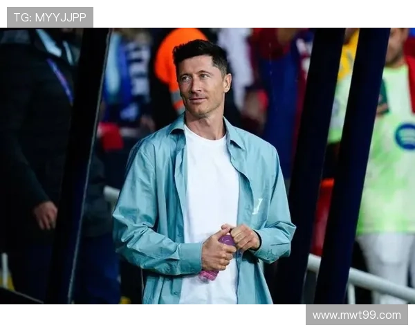 莱万最适合米兰领袖核心角色